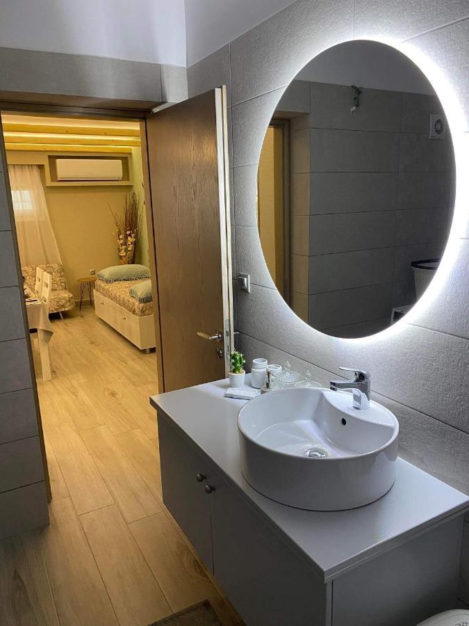 Holiday Center Karpatos Zewnętrze zdjęcie